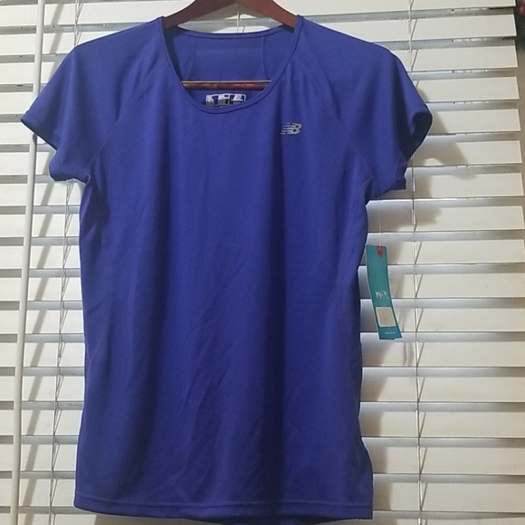 New Balance Tops - AUTH NEW BALANCE WOMENS LIGHTNING DRY SHIRT XL NWT